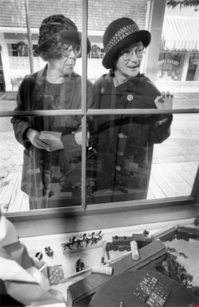 Margaret Kocpin and Diane Lomas, November 30, 1997 thumbnail