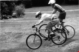 Bicycling, July 15, 1998 thumbnail