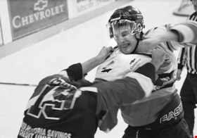 Nanaimo hockey player fight, [2000] thumbnail
