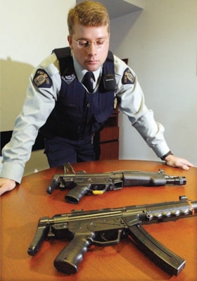 RCMP officer, [2003] thumbnail