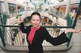 Charlene Hess in Brentwood, [2001] thumbnail