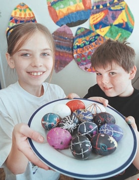 Children with Ukrainian Easter eggs, [1999] thumbnail