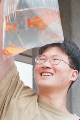 Goldfish sale, [1999] thumbnail