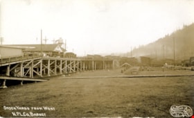 Stockyards from West, [191-] thumbnail