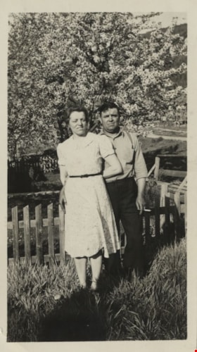Jenny and Joseph Nagy, May 1946 thumbnail