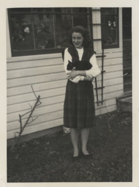 Lillian Carman, 1948 thumbnail