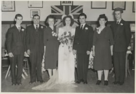 Lillian and John with Lillian's family, October 16, 1948 thumbnail