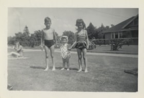 Kenny, Rhonda and Carol Yanko, 1954 thumbnail