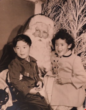 Julia Kong's visit to Santa, December 1956 (date of original), digitally copied 2012 thumbnail