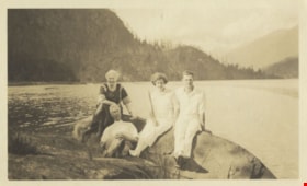 Herbert, Louisa, Dorothy, and Alexander Vidal, [between 1920 and 1934] thumbnail