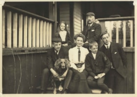 Hill Family, [between 1900 and 1905] thumbnail