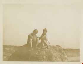 David and Lesley Hill, [1931] thumbnail