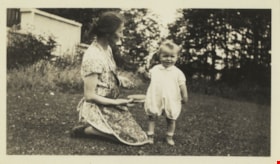 Edna Cunningham with Kathleen Montgomery, [1929 or 1930] thumbnail