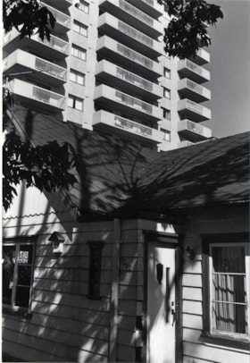 House at 6262 Nelson Avenue, September 15,1976 thumbnail