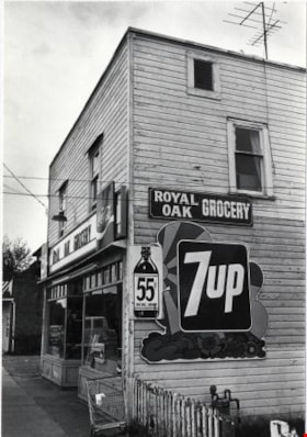 Royal Oak Grocery, September 13, 1976 thumbnail
