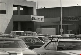 Brentwood Mall, October, 1976 thumbnail