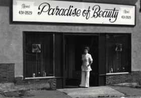 Paradise Beauty Salon, September 8, 1976 thumbnail