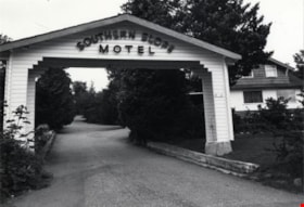 Southern Slope Motel, September 10, 1976 thumbnail