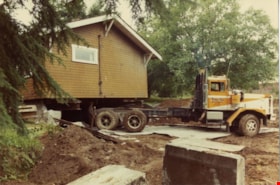 1982 - Moving the Roberts House, 1982 thumbnail