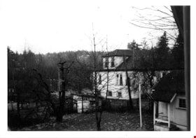Brookfield house and yard of Elworth house, [1970] thumbnail