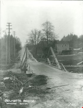 Brunette Bridge, looking south, [1914] thumbnail