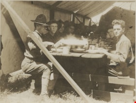 Soldiers at a mess table, [between 1914 and 1918] thumbnail
