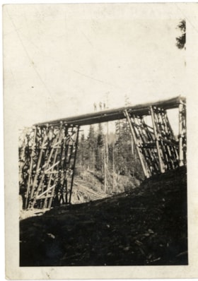 Campbell River truss, [1919] thumbnail