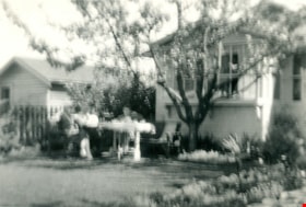 Butler house yard, [193-] thumbnail