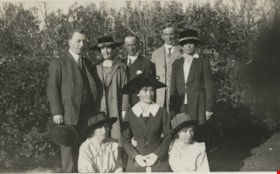 Rodgers family, [191-?] thumbnail