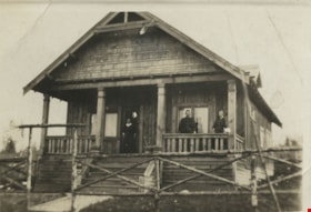 House at Buena Vista, [between 1912 and 1925] thumbnail