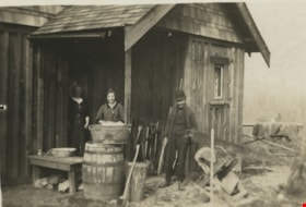 Laundry and firewood, [between 1912 and 1925] thumbnail