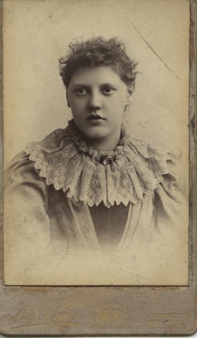 Woman with curly hair, [189-] thumbnail