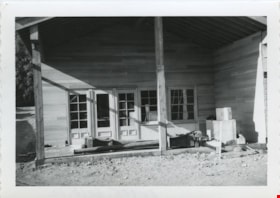 Construction of Deer Lake garage at Heritage Village, [1971] thumbnail