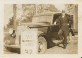 Travis Wagner with a 1934 Plymouth, March 6, 1937 thumbnail