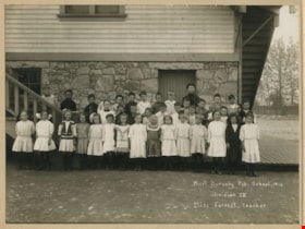 Division IV at West Burnaby School, 1912 thumbnail