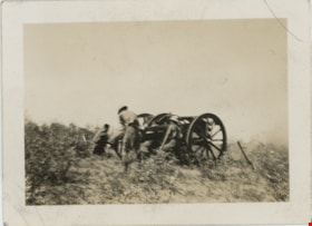 MacPherson on gun at Sarcee, 1936 thumbnail