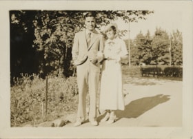 Crichton Hawkshaw and Ruby, 1936 thumbnail