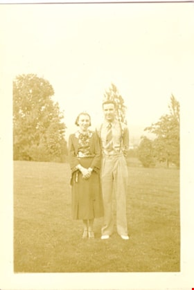 Crichton Hawkshaw and Dot, 1937 thumbnail