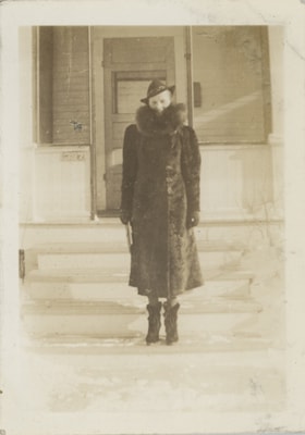 Ivy Hawkshaw on steps, [1937] thumbnail