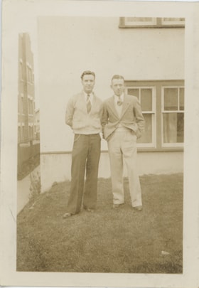 Crichton Hawkshaw and Norm, 18 Apr. 1937 thumbnail