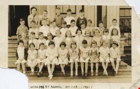 Windsor Street School students, [1937] thumbnail