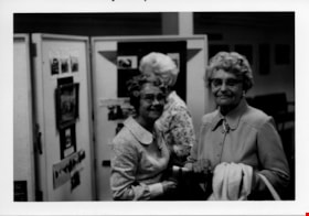Seniors with Pioneer Day displays, 22 September 1971 thumbnail