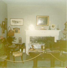 Interior of Elworth house, 1971 thumbnail