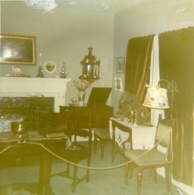 Interior of Elworth house, 1971 thumbnail