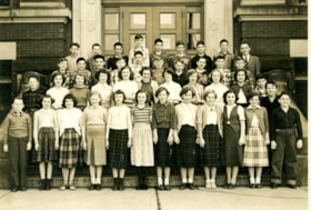 Grade 6 class at Gilmore Avenue School, [1952-1953] thumbnail