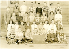 Grade 4, Division 7 class at Capitol Hill School, [1960] thumbnail