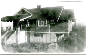 Side view of 4018 Trinity Street, [192-] thumbnail