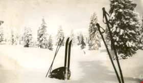 Snow scene on Mount Seymour, [between 1939 and 1949] (date of orignals), copied 2008 thumbnail