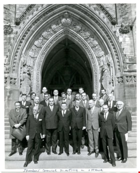 Speakers' Council meeting in Ottawa, [ca. 1957] thumbnail