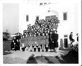5th Burnaby Brownies and Guides at Willingdon Heights United Church, [ca. 1950] thumbnail